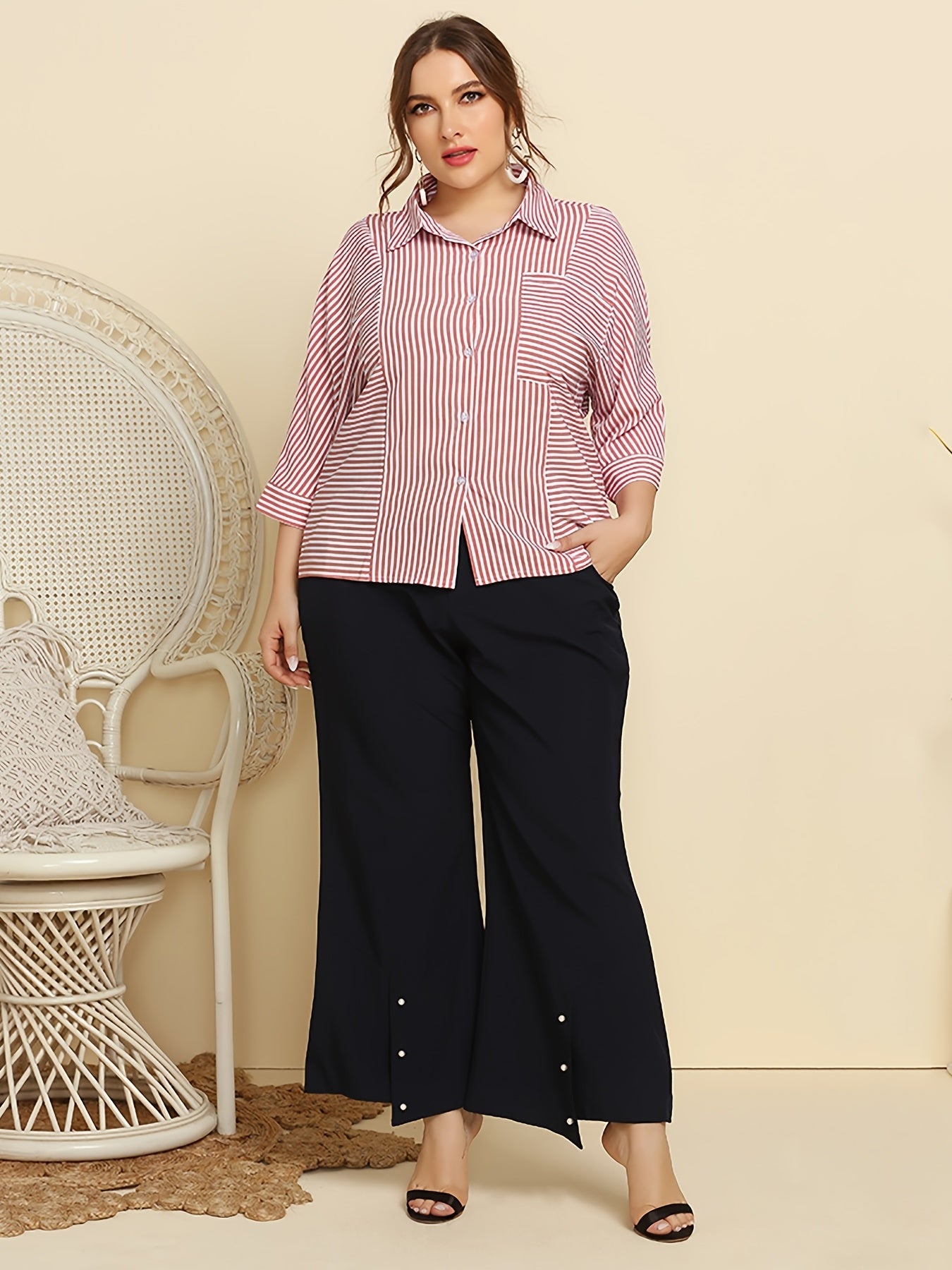 Women's Plus High Rise Flared Pants With Pockets