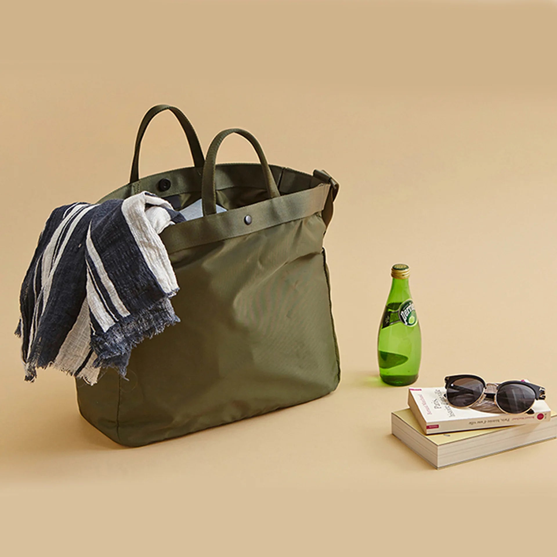 Waterproof Travel Duffle Bag Men Women Crossbody Shoulder Totes