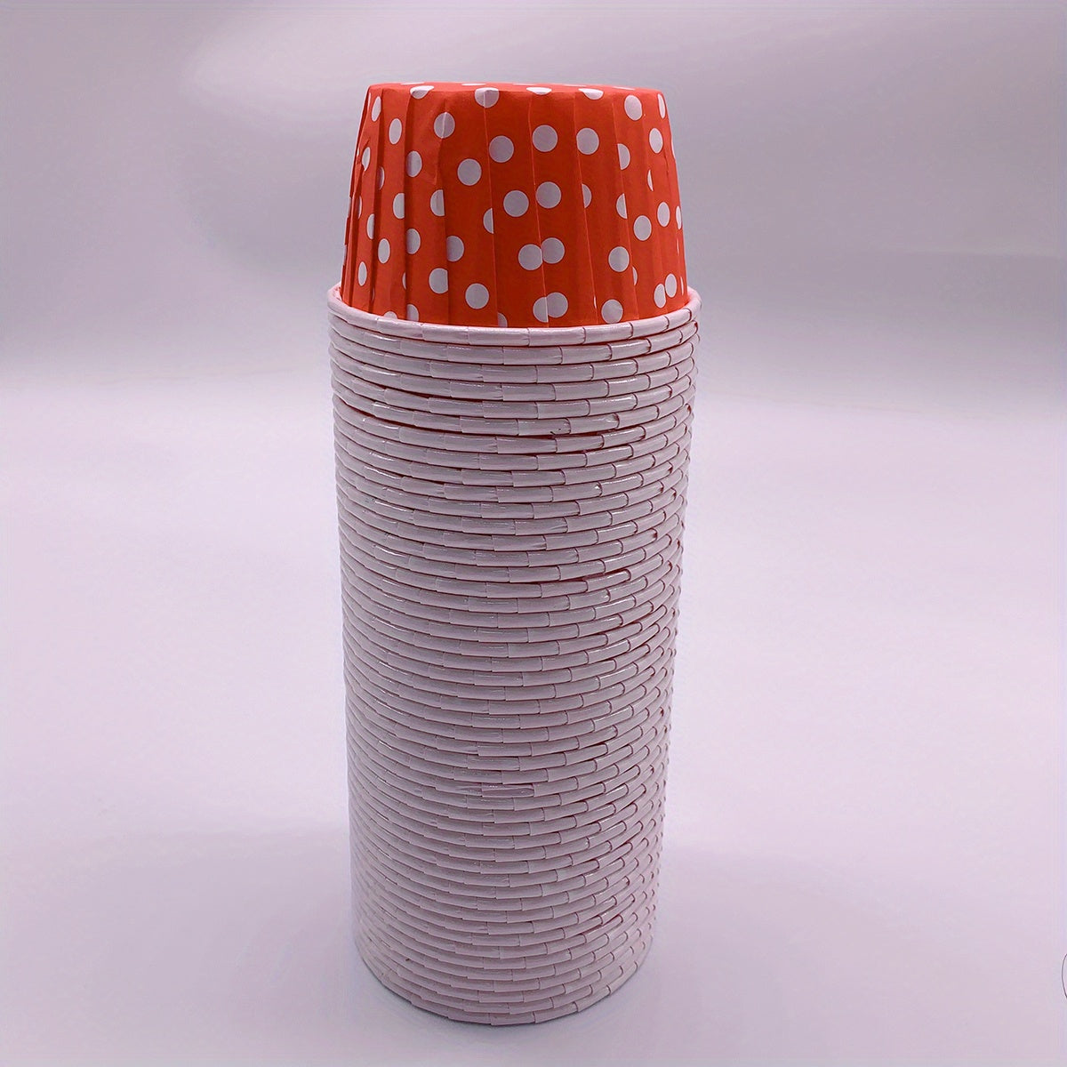 50pcs Cake Cups With Lids Curled Edge Cake Cups Heat Resistant