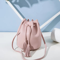 Vintage Tassel Shoulder Bag High Retro Crossbody Bucket Bag