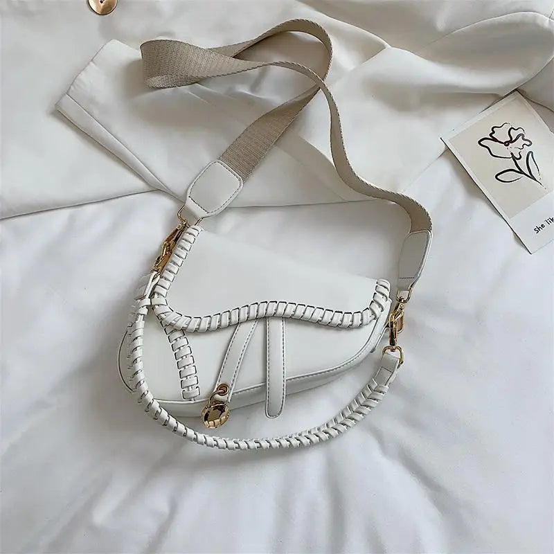 Saddle Women Bag PU Material Hasp Zipper One Shoulder Handle
