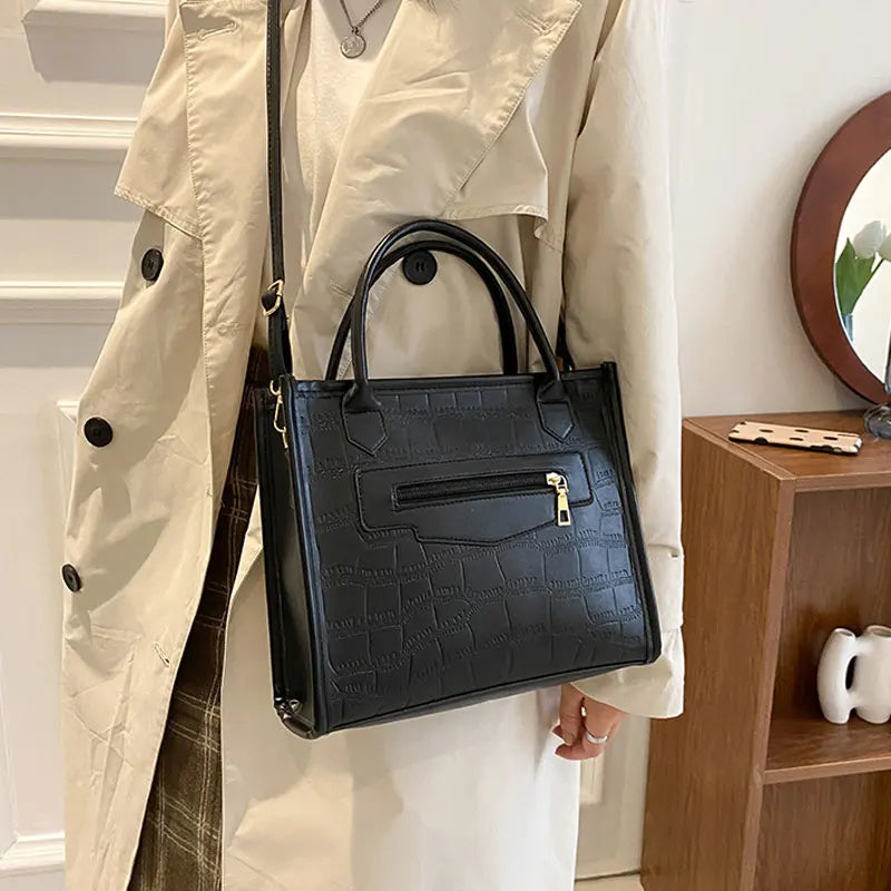 Vintage Leather Shoulder Bag Large Capacity Crossbody Bag