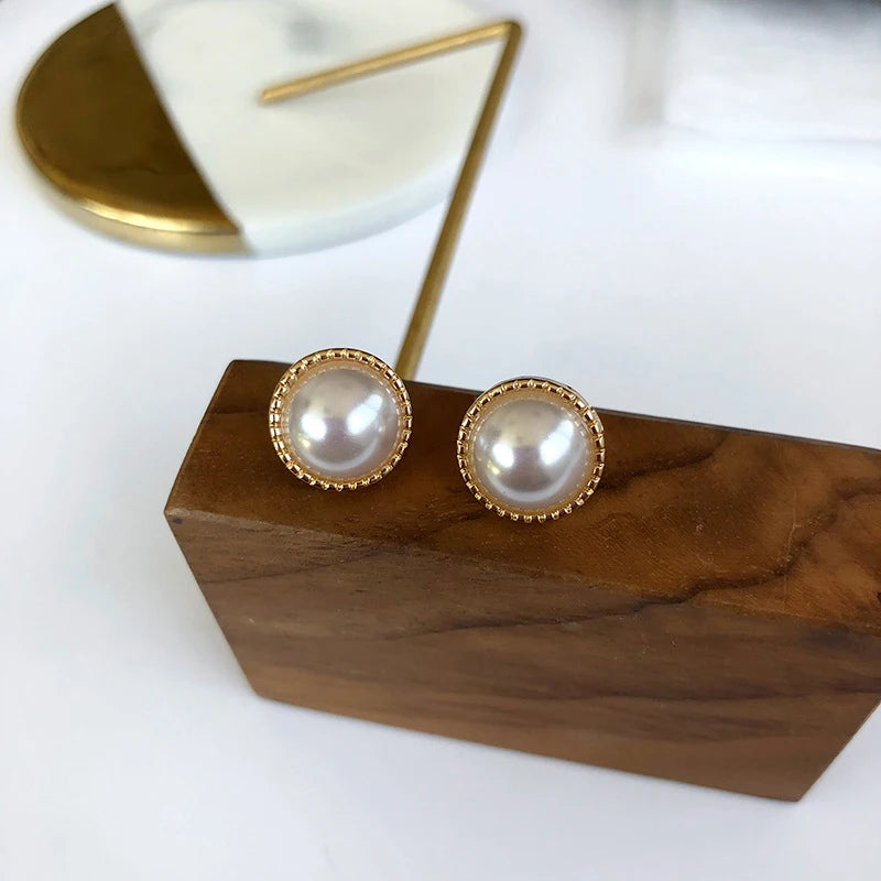 Pearl Clip on Earrings Sweet Round Stud for Female Jewelry