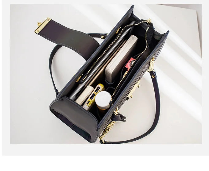 Women's Rhombic Shoulder Bag Dazzling Chain Crossbody