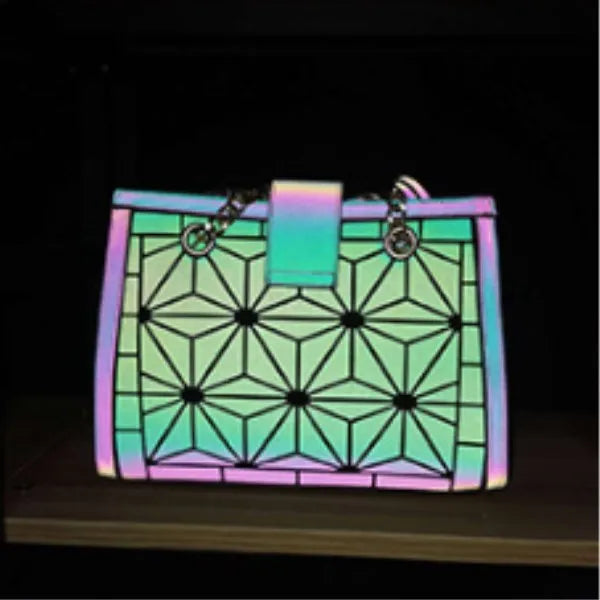 Women's Rhombic Shoulder Bag Dazzling Chain Crossbody