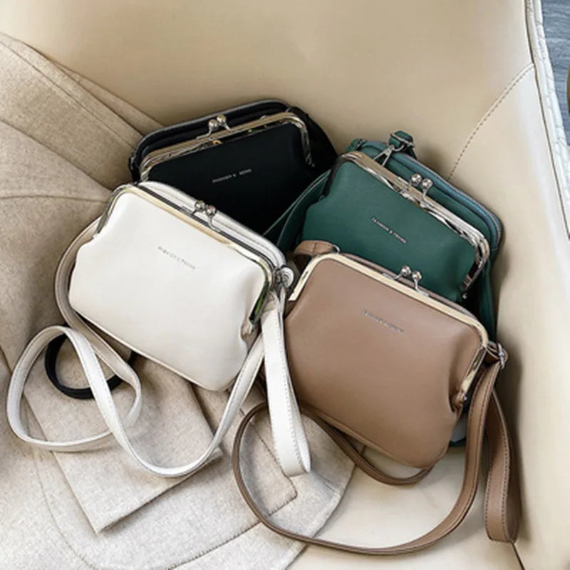 Retro Double-Layer Clip Bag Shoulder Messenger Bag