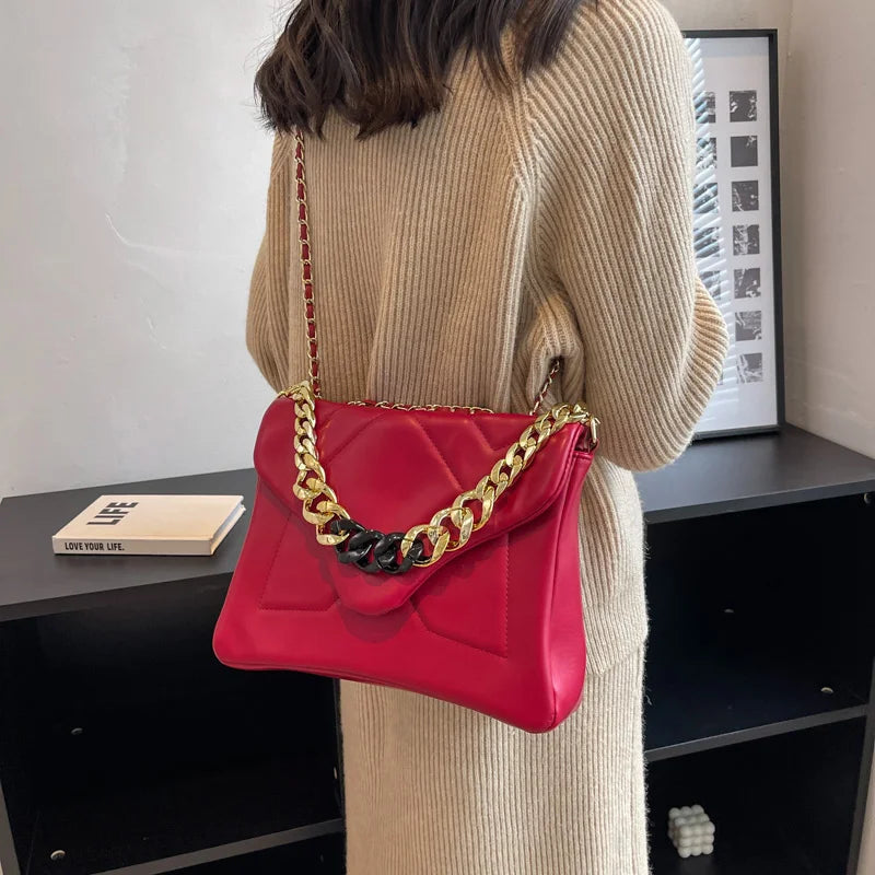 Vintage Lady's Chain Messenger Bag French Style Female Handbag