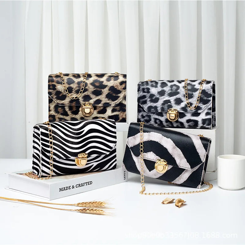Small Women Bags Chain Shoulder Bag Hit Stitching Mini Square Bag Purse