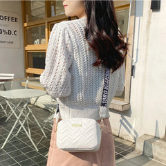 Women Small Messenger Bag Embroidered Female Shoulder Bag Chain Phone Purse