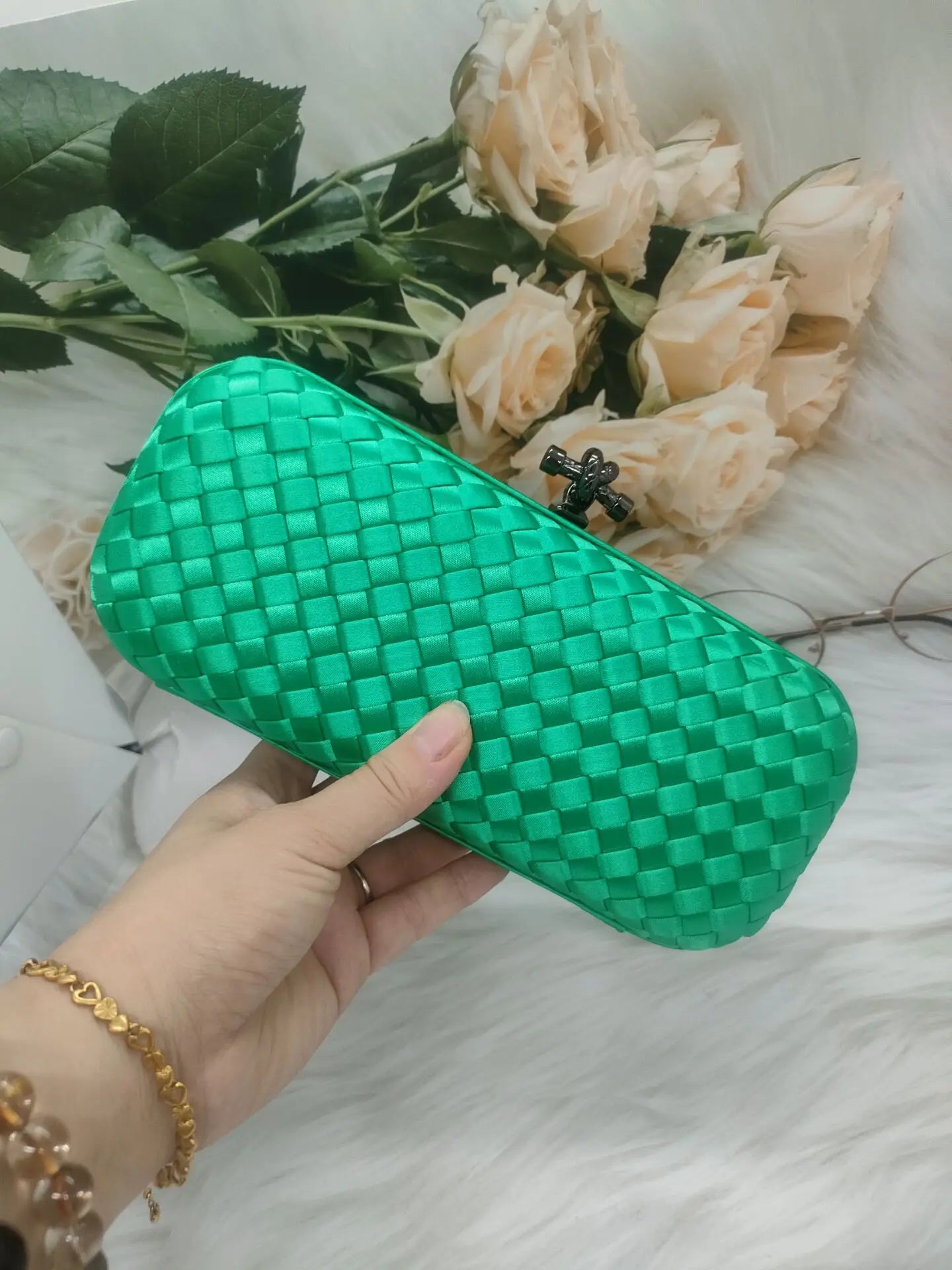 Silk Hand-woven Lock Handbags Chain Shoulder Messenger Crochet Bag