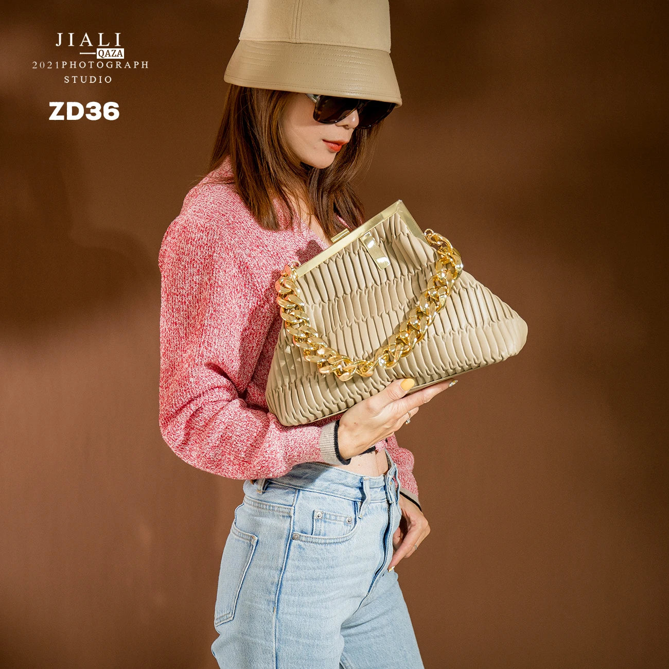 Solid Vintage messenger bag High PU leather Chain handbag