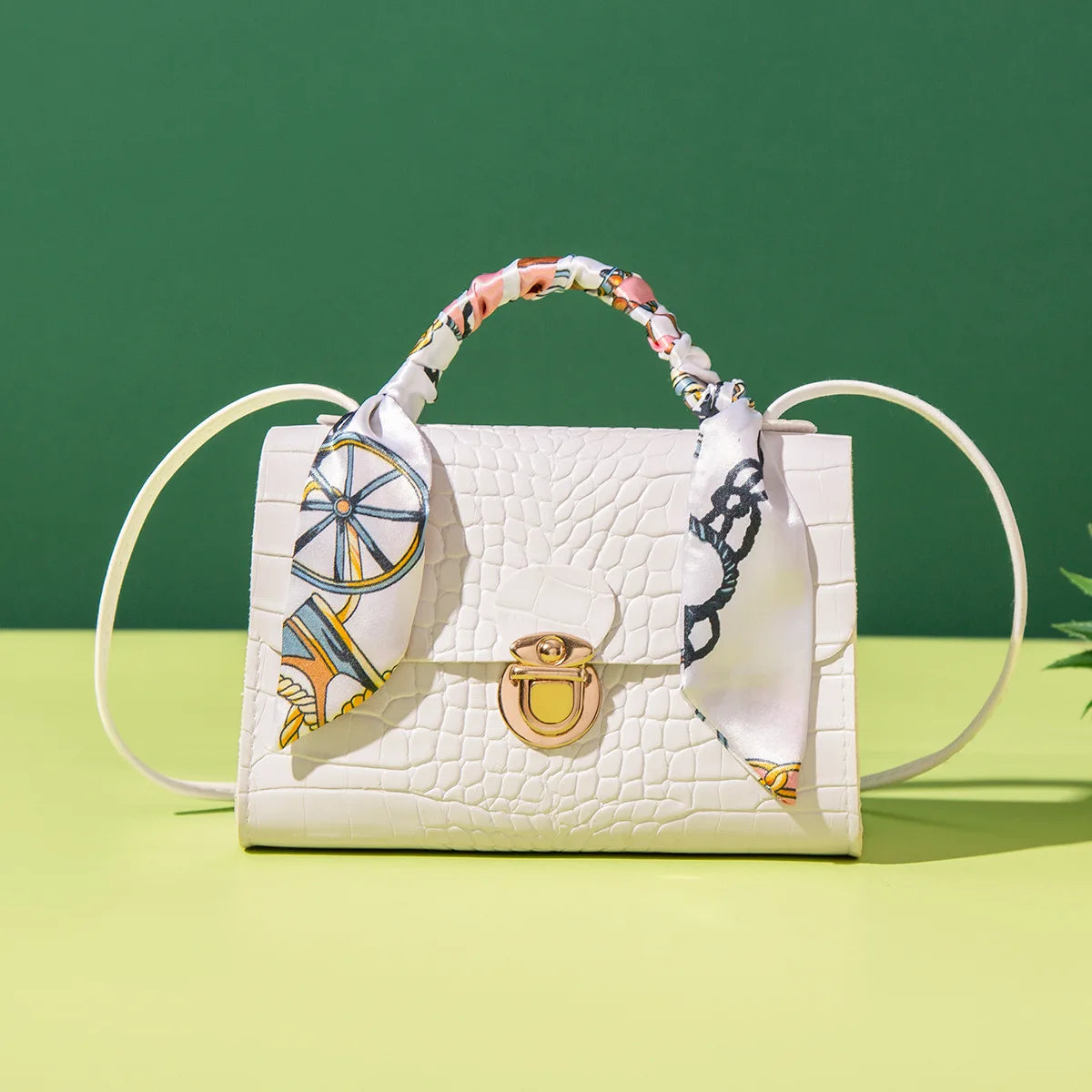 Fresh Summer Women's Handbag Flower Material Small Square Totes