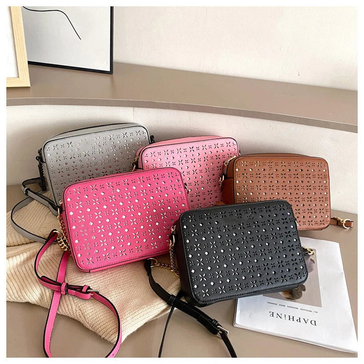 Women's Large Capacity Travel Shoulder Bag PU Leather Messenger Bag
