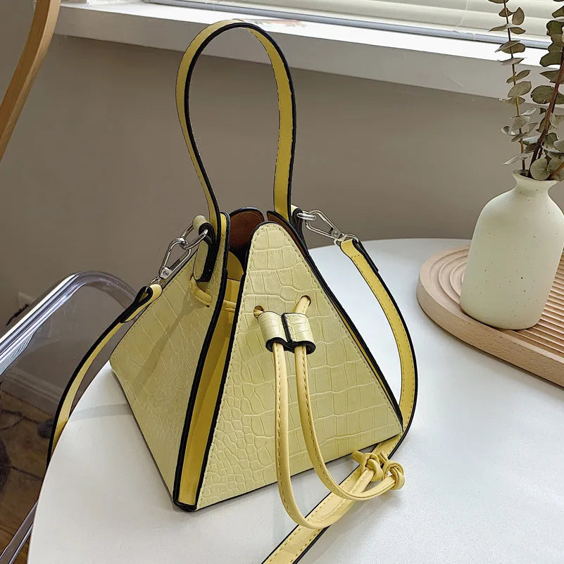 Triangle Handbag Pull Rope Box Dumplings Lantern Woman Bag