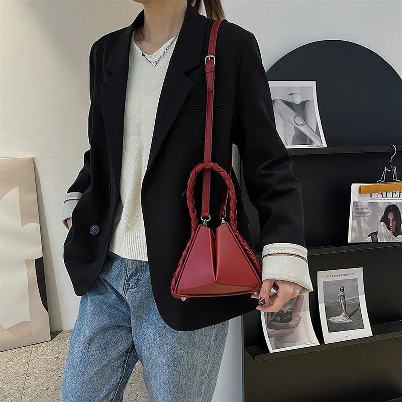 Large Capacity Tote Shoulder Bag Folding Magnetic Buckle Bucket Bag