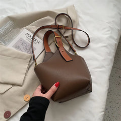 Women's Shoulder Messenger Bag Large Capacity Tote Bucket Bag