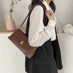 High Class Western Texture Retro Armpit Bag