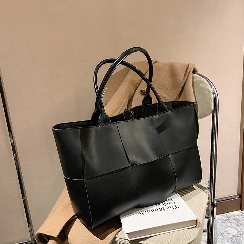Textured Large Capacity Weaving Shoulder Bag Handbag Tot Bag