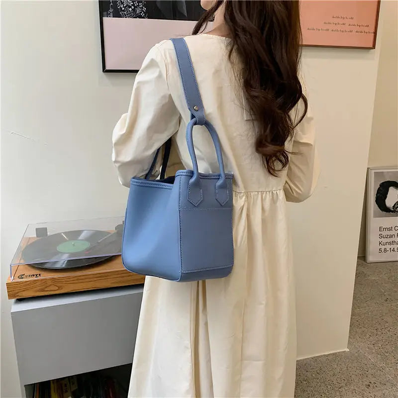 Women's Bucket Shoulder Bag Large Capacity PU Leather Handbag
