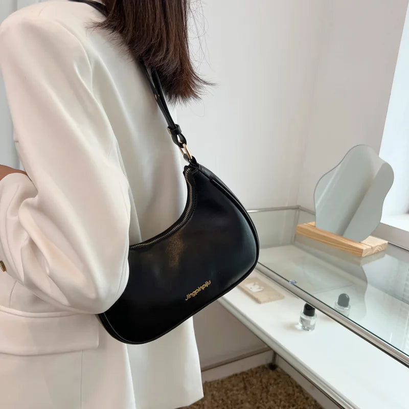 Vintage Style Leather Shoulder Bag for Women