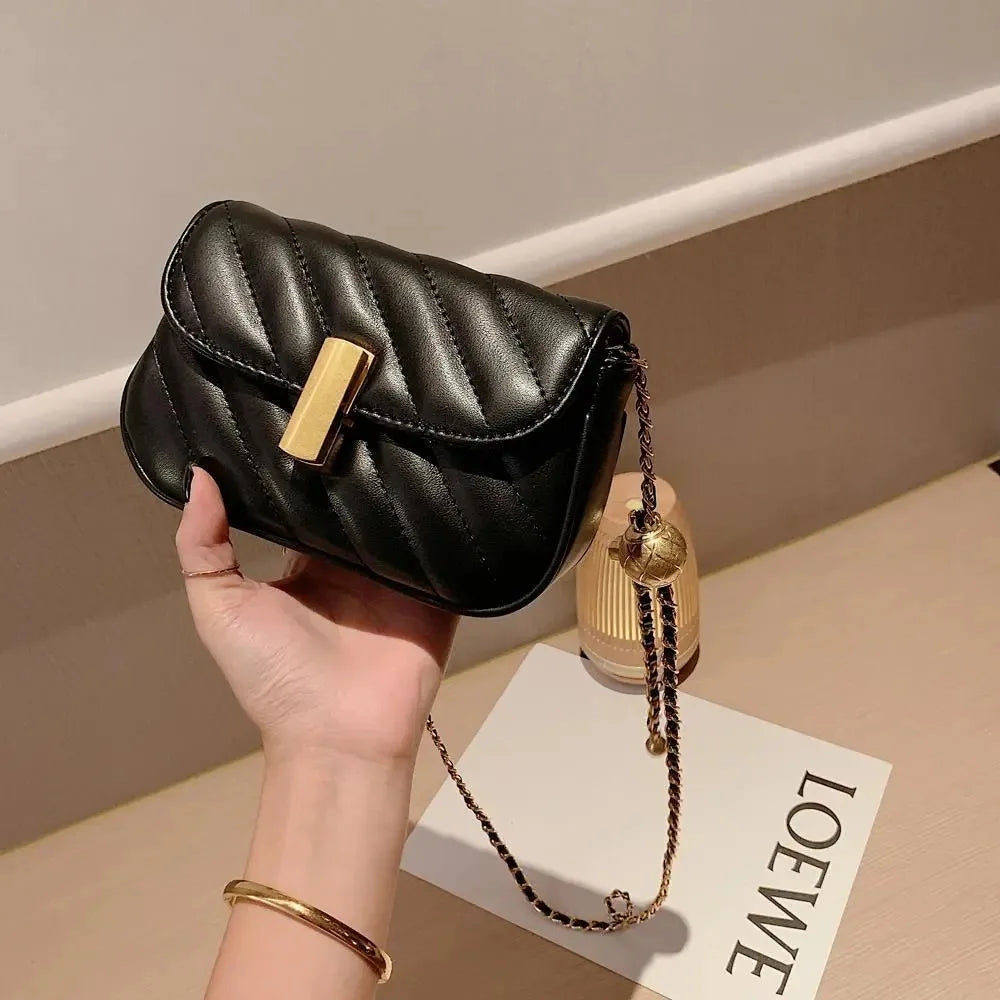 Xiaoxiangfeng Lingge Chain Bag Women's Satchel Single Shoulder Messenger Bag