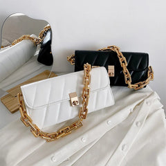 Quilted Flap Shoulder Bag Retro Handbag Metal Chain Small Purse