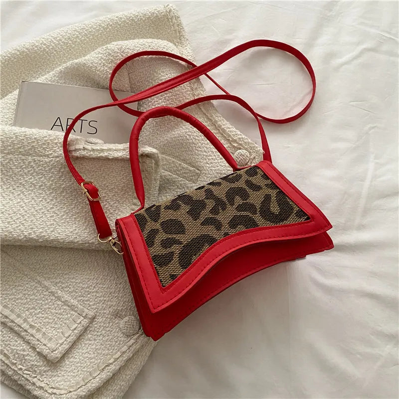 Retro PU Leather Shoulder Bag Messenger Bag for Women