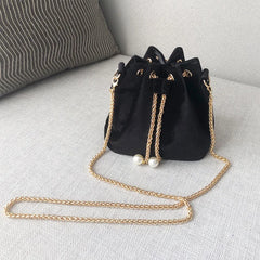 Vintage Sweet Wine Red Velvet Crossbody Bucket Bag