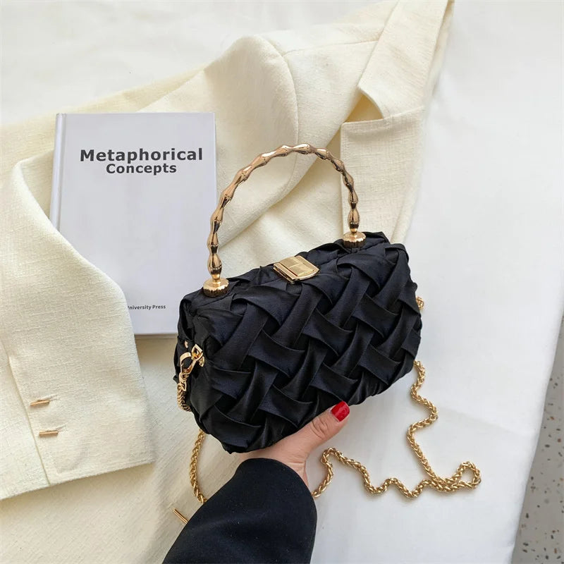 Small Tote Bag w/Metal Chain Women's Handbag