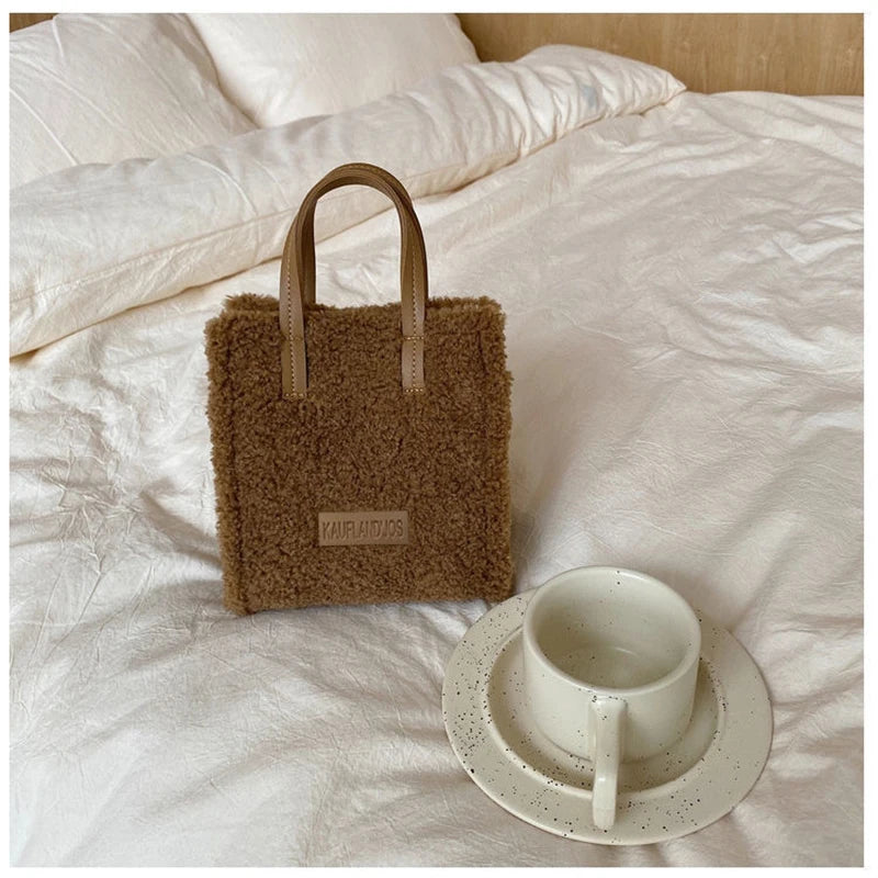 Women Winter Shoulder Bag Lamb Wool Warm Soft Square Cross-body