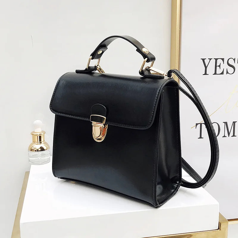 Women's Retro Shoulder Bags Solid Crossbody Bags