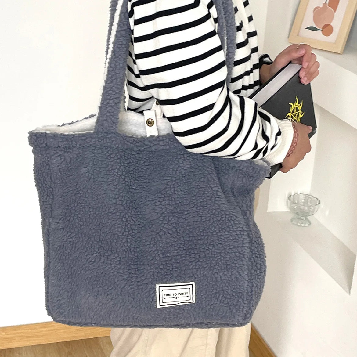 Plush Shoulder Bag Large Canvas Student Commuter Bag