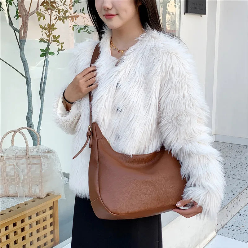 Winter Shoulder Bag Soft Surface PU Leather Big Pockets Adjustable Strap