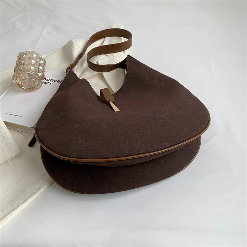 Fashionable PU Leather Shoulder Bags with Tassels