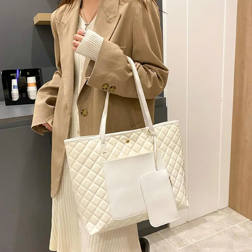 Plaid Shoulder Bag with Thick Chain