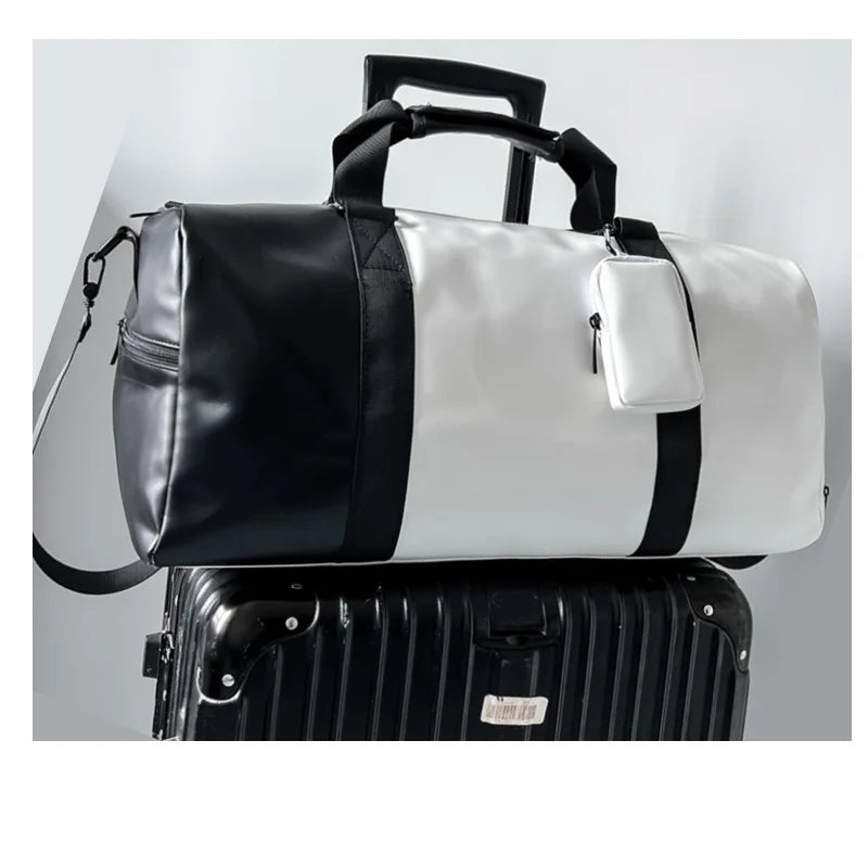 Large Capacity Travel Bag Exercise and Fitness Bag Wet and Dry Separated