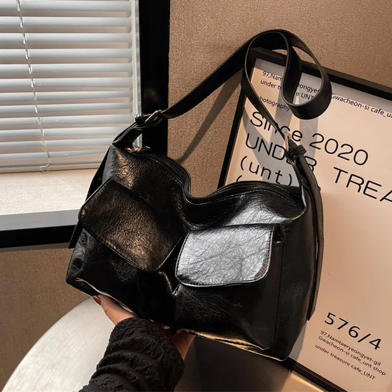 Leisure Women Large Capacity Shoulder Bag Casual Lady Messenger