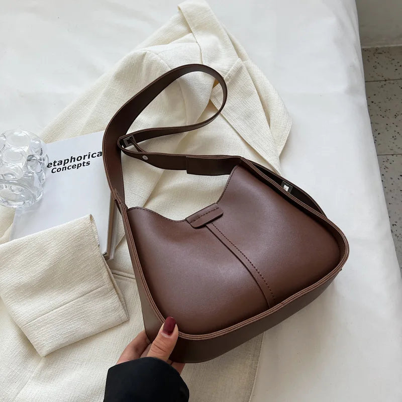 One Shoulder Bags Contrast Armpit Handbag Women Casual Retro Soft Leather Crossb