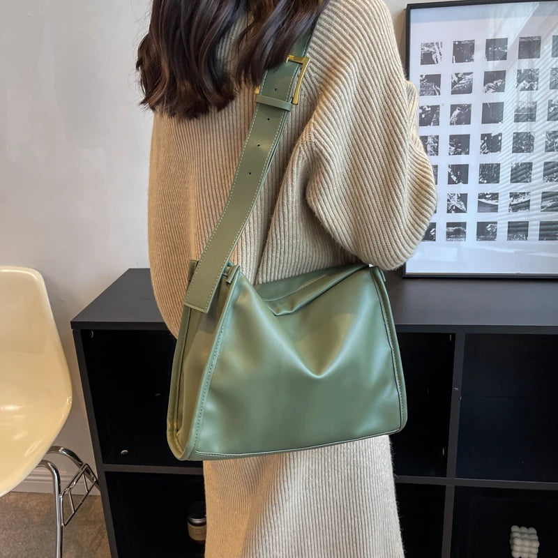 Fashionable Women Shoulder Bag PU Leather Daily Multi-function Tote