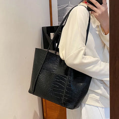 Fashionable PU Leather Women's Bag Soft Surface High Capacity