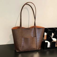 Fashionable PU Leather Women's Bag Soft Surface High Capacity
