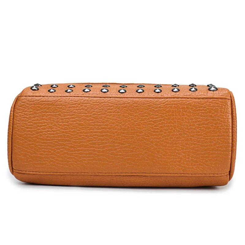 Rivet Style Crossbody Bag Vintage Leather Messenger Bag