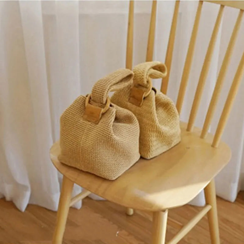 Vintage Straw Beach Bag Crossbody Lock Handbag Lady Knit Shoulder Bag