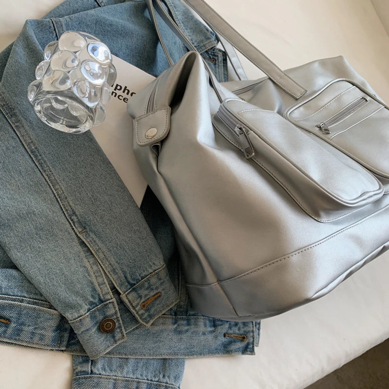Large Capacity Women's Travel and Fitness Handbag