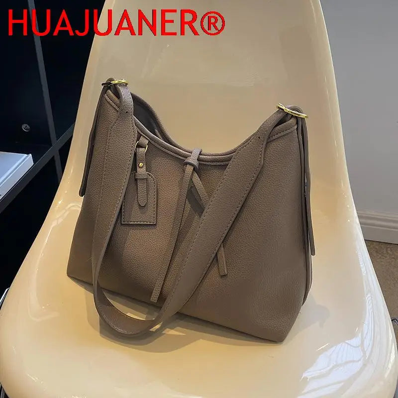 2023 Retro Large Capacity Shoulder Bag for Women