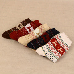 Elk Print Christmas Socks, Comfy & Warm Women's Stockings & Hosiery