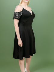  Cold Shoulder Chain Ring Decor Stretch Dress