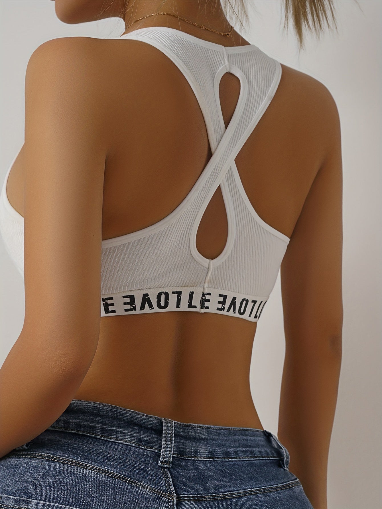 Letter Print Ribbed Sports Bra Comfy & Breathable Running Workout Bra