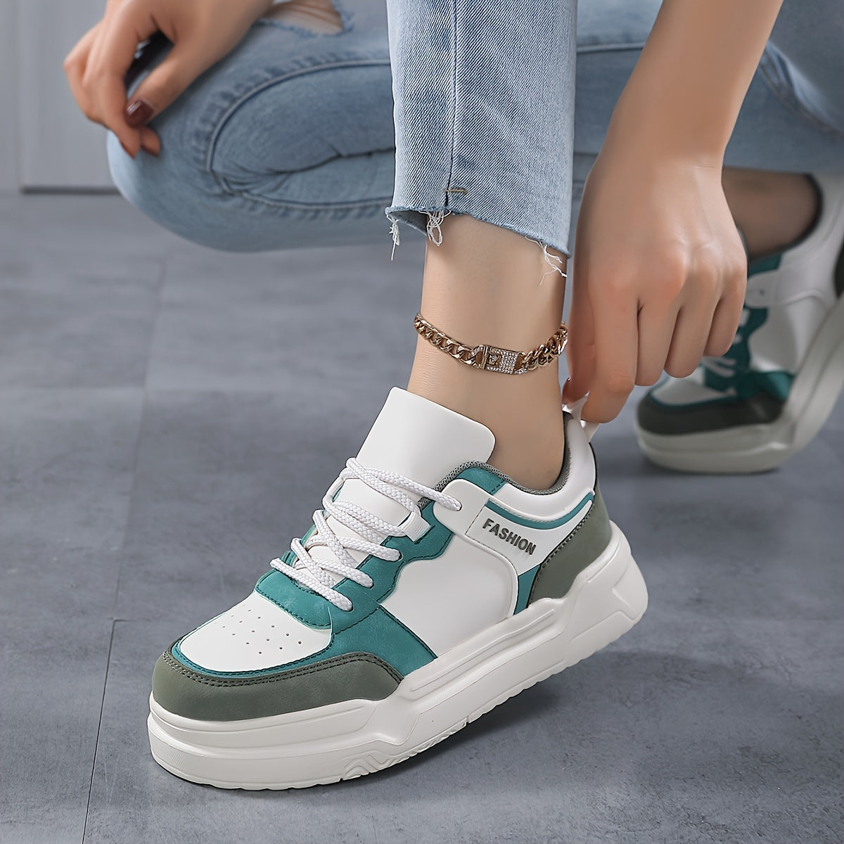 Women's Chunky Heighten Skate Shoes - Lightweight Sneakers