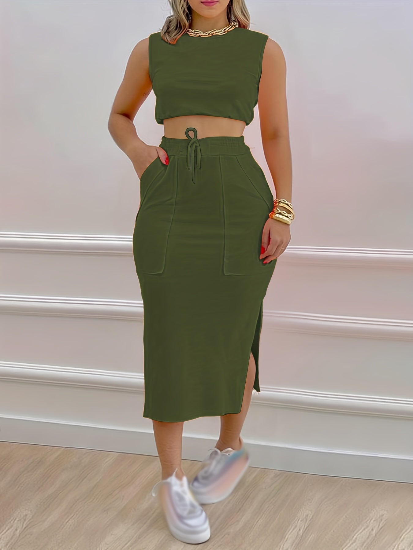 Casual Two Piece Set Sleeveless Top & Split Skirt Outfit